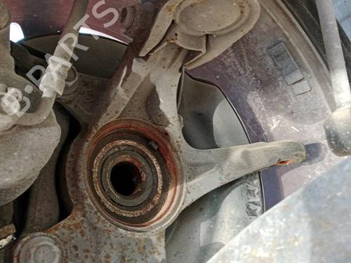 Used Right front steering knuckle HONDA CR-V III (RE_) 2.2 i-CTDi 4WD (RE6) (140 hp) 23401340