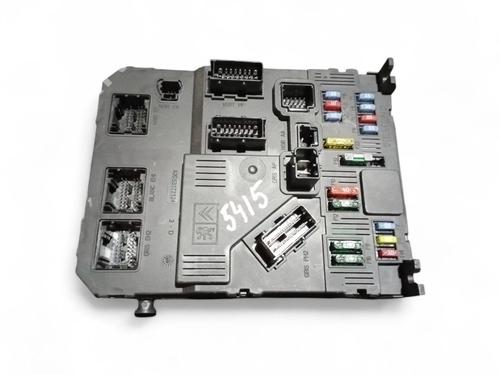 Used Fuse box Fuse box CITROËN XSARA PICASSO (N68) 1.6 HDi (90 hp) 32352279 32352279