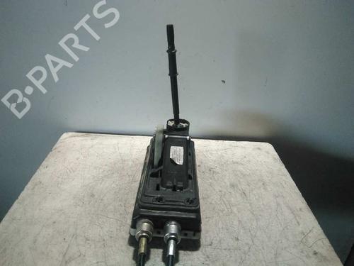 Used Gear lever MINI MINI (R50, R53) One (90 hp) 7416504