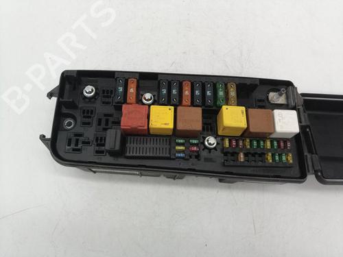 Used Fuse box OPEL VECTRA C (Z02) [2002-2009]  28974152