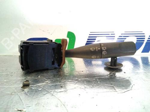 Used Steering column stalk PEUGEOT 106 II (1A_, 1C_) 1.1 i (60 hp) 1373171