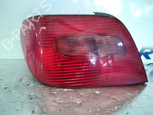 Used Left taillight CITROËN XSARA (N1) [1997-2005]  1077039