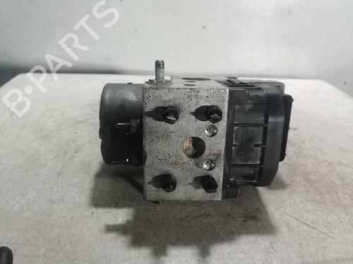 Used ABS pump TOYOTA COROLLA (_E12_) 2.0 D-4D (CDE120_, CDE120R) (90 hp) 7084707