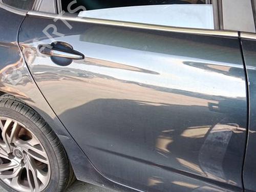 Puerta trasera derecha Puerta trasera derecha CITROËN C4 II (NC_) 1.6 HDi 90 (92 hp) 36258762 36258762