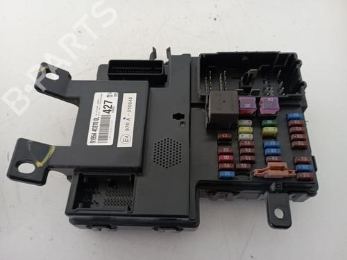 Used Fuse box Fuse box KIA CARNIVAL / GRAND CARNIVAL III (VQ) 2.9 CRDi (185 hp) 34040066 34040066