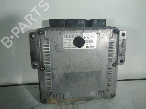 Used Engine control unit (ECU) CITROËN XSARA (N1) 1.8 i 16V (110 hp) 5220481