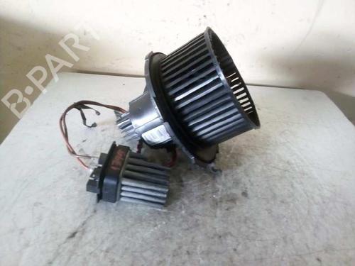 Used Heater blower motor OPEL ZAFIRA / ZAFIRA FAMILY B (A05) [2005-2019]  2780616