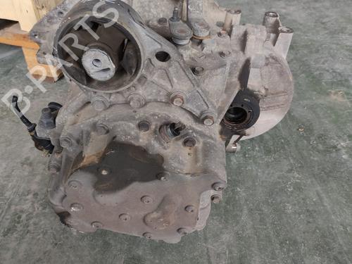 Gearbox CHRYSLER VOYAGER IV (RG, RS)  | BP15887785M3 