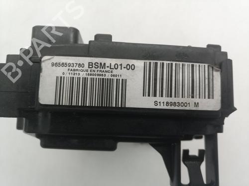 Fuse box PEUGEOT 407 SW (6E_, 6D_) 2.0 | BP29628761E1 
