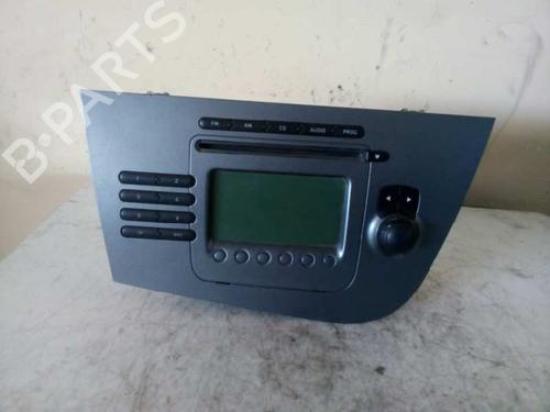 Used Radio SEAT LEON (1P1) [2005-2013]  2670327