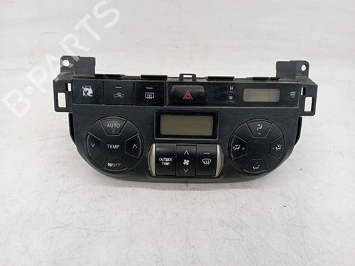 climate-control-toyota-rav-4-ii-_a2_-2000-2001-2002-2003-2004-2005-34460997 main image