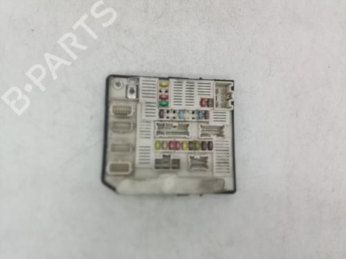Used Fuse box Fuse box 38408454 38408454