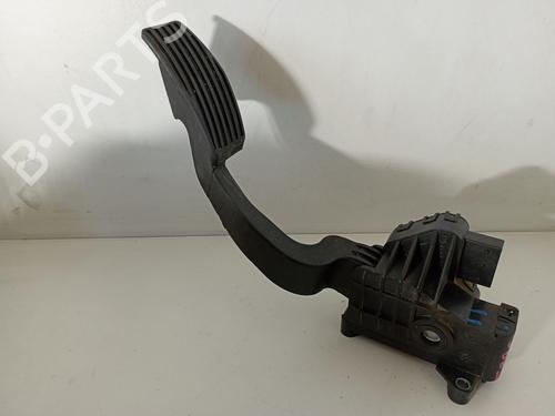 pedal-opel-corsa-d-s07-2006-2007-2008-2009-2010-2011-2012-2013-2014-2015-33759508 main image