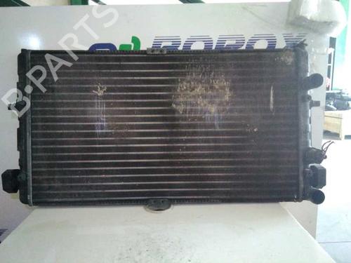 Radiador agua SEAT IBIZA II (6K1) 1.4 i (60 hp) 1077288