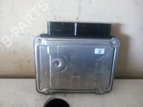 Engine control unit (ECU) VW GOLF V (1K1)  | BP2825378M57 