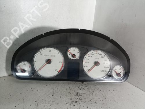 Used Instrument cluster PEUGEOT 407 (6D_) 2.0 (6DRFNB, 6DRFNE) (136 hp) 19257281