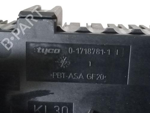 Fuse box MERCEDES-BENZ C-CLASS (W204) C 220 CDI (204.008) | BP29159376E1 