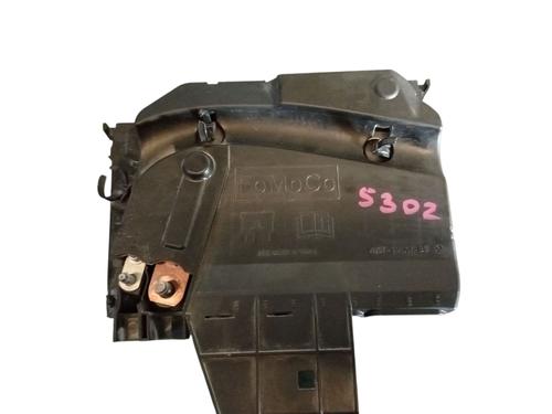 Caixa de fusíveis FORD FOCUS III 1.0 EcoBoost (100 hp) 29239079