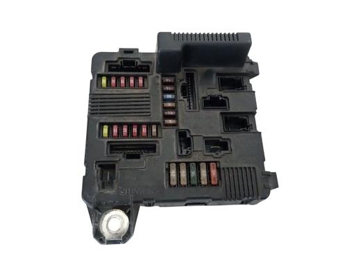 Used Fuse box RENAULT MEGANE II Coupé-Cabriolet (EM0/1_) [2003-2010]  30327292