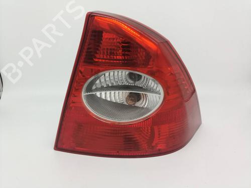 Used Right taillight FORD FOCUS II (DA_, HCP, DP) [2004-2013]  8178353