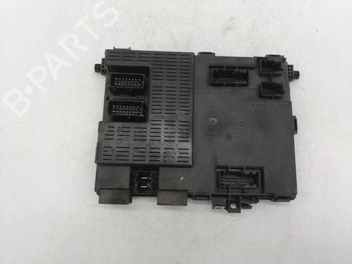 Used Fuse box CITROËN XSARA (N1) 2.0 HDi 90 (90 hp) 26959747