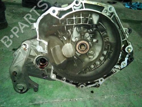 Used Gearbox OPEL CORSA C (X01) 1.2 (F08, F68) (75 hp) 1407632