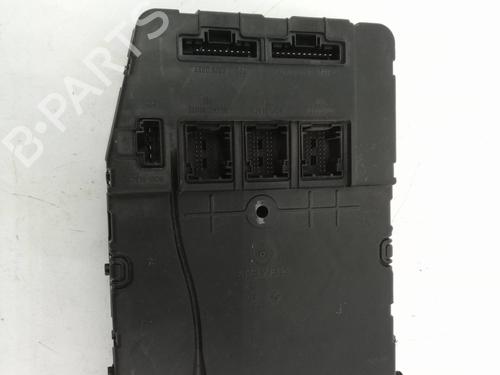 Used Fuse box RENAULT SCÉNIC II (JM0/1_) 1.6 16V (JM1R) (112 hp) 8947847