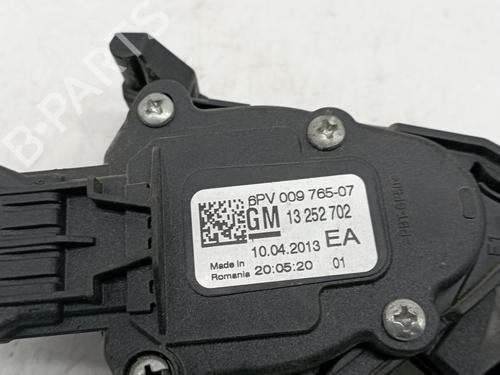 Pedal OPEL ASTRA J (P10)  | BP20640732I4 