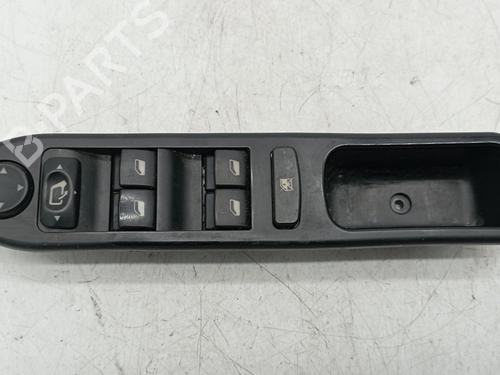 Used Left front window switch PEUGEOT 307 Break (3E) 1.6 HDi 110 (109 hp) 21085448