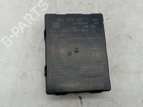 Used Electronic module SKODA SUPERB III (3V3) 2.0 TDI (150 hp) 18489210
