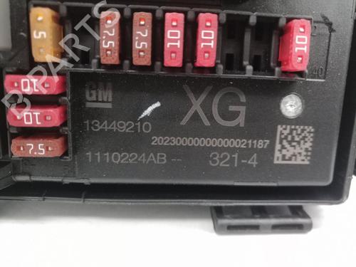 Fuse box OPEL ASTRA J (P10)  | BP22988284E1 