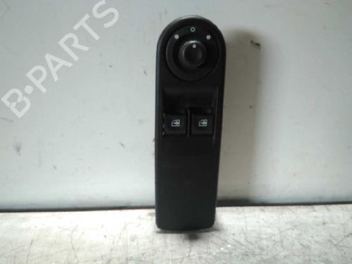 Used Left front window switch RENAULT CLIO IV (BH_) [2012-2021]  5993820