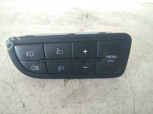 Used Headlight switch FIAT FIORINO Box Body/MPV (225_) 1.3 D Multijet (225BXD1A, 225BXB1A, 225BXB11) (75 hp) 4504432