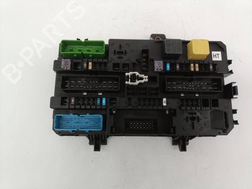 Sikringsdose OPEL ASTRA H (A04) 1.7 CDTI (L48) (100 hp) 8947845