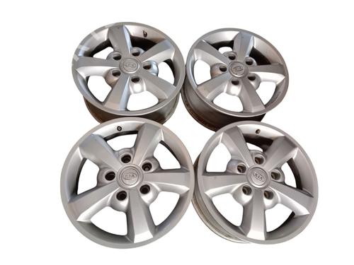 Used Rim KIA SORENTO I (JC) 2.5 CRDi (170 hp) 22776732