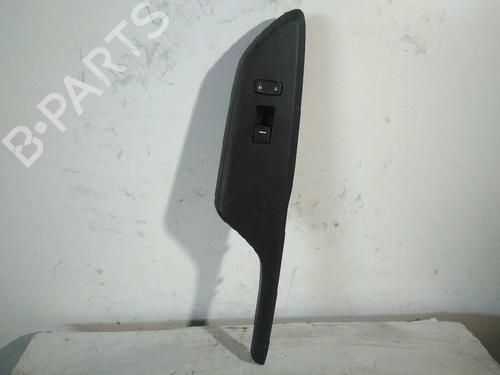Used Right front window switch Right front window switch 12215569 12215569
