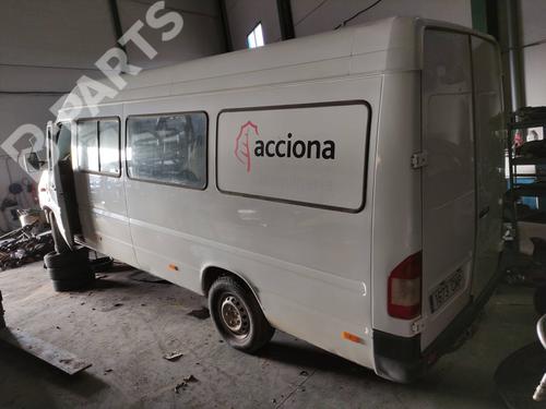 Used Parts MERCEDES-BENZ SPRINTER 4-t Van (B904)    942423