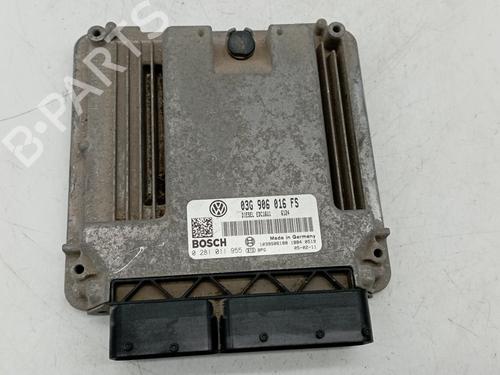 Used Engine control unit (ECU) VW GOLF V (1K1) [2003-2010]  17527192
