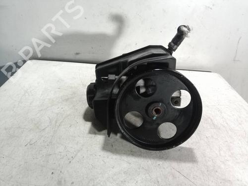 Used Steering pump PEUGEOT 206 Hatchback (2A/C) 1.4 LPG (75 hp) 7013685