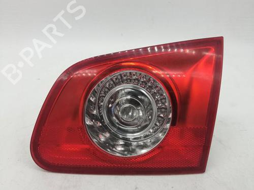 Right tailgate light VW PASSAT B6 Variant (3C5) 2.0 TDI (140 hp) 16582510