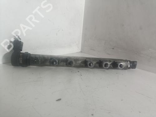 Used Injection rail Injection rail 38601182 38601182