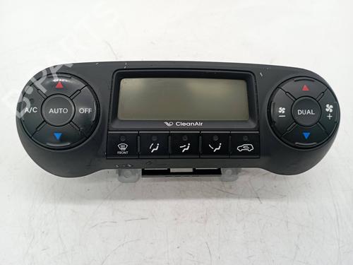 Used Climate control HYUNDAI ix35 (LM, EL, ELH) [2009-2016]  13466897