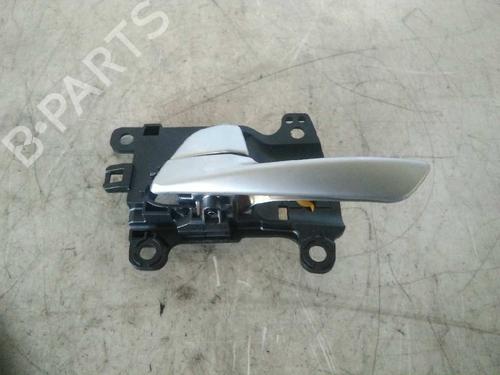 Used Front left interior door handle HYUNDAI TUCSON (TL, TLE) 1.6 CRDi All-wheel Drive (116 hp) 4220666