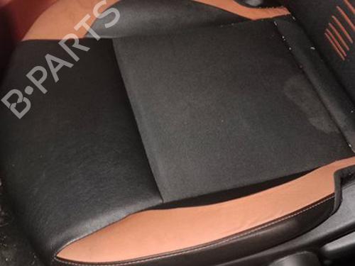 Seats set NISSAN JUKE (F15) | BP30276070C78