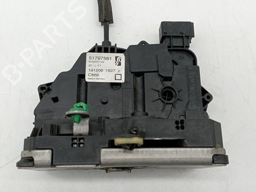 Front left lock FIAT GRANDE PUNTO (199_) 1.4 16V (199BXG1B, 199AXG1B) (95 hp) 17200564