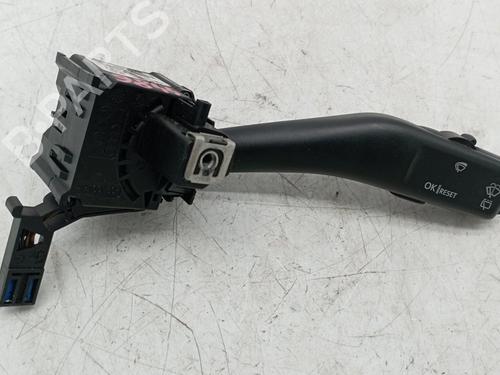 Used Steering column stalk SEAT TOLEDO III (5P2) [2004-2009]  31809322