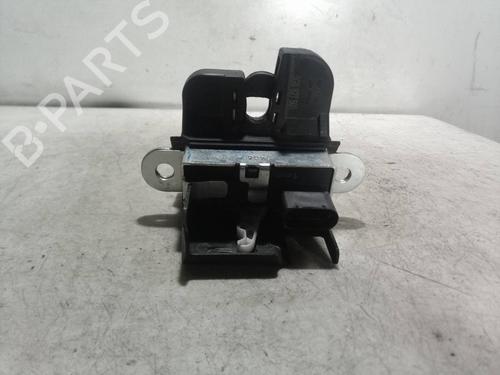 Used Tailgate lock VW GOLF VII (5G1, BQ1, BE1, BE2) 1.4 TSI (125 hp) 8927610