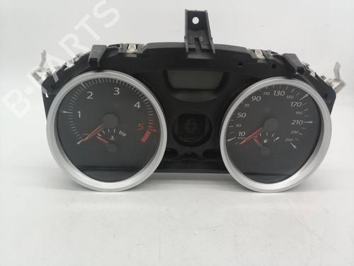 Used Instrument cluster RENAULT MEGANE II (BM0/1_, CM0/1_) [2001-2012]  12595981
