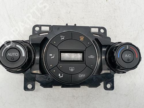 Airco bedieningspaneel FORD FIESTA VI (CB1, CCN) 1.5 TDCi (95 hp) 28673564