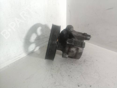 Used Steering pump RENAULT LAGUNA II (BG0/1_) [2001-2007]  12212883
